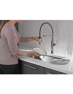 Delta Faucet Antoni Chrome Kitchen Faucet with Pull Down Sprayer, Commercial Style Kitchen Sink Faucet, Faucets for Kitchen Sinks, Single-Handle, Magnetic Docking Spray Head, Chrome 18803-DST