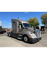 Sleek 2017 Kenworth T680 diesel tractor truck with sleeper cab in excellent condition.