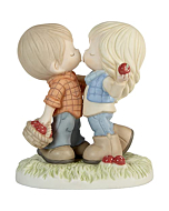 Precious Moments You're The Apple of My Eye Figurine