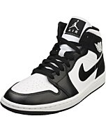 Black Nike Air Zoom G.T. Cut 2 women's basketball shoes.