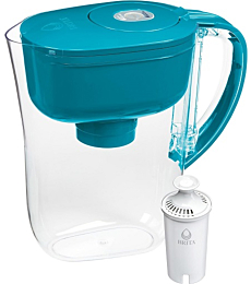 Brita Metro Water Filter Pitcher with SmartLight Filter Change Indicator, BPA-Free, Replaces 1,800 Plastic Water Bottles a Year, Lasts Two Months, Includes 1 Filter, Small - 6-Cup Capacity, Turquoise